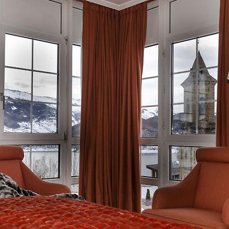 Hotel Presa Riano  Room photo