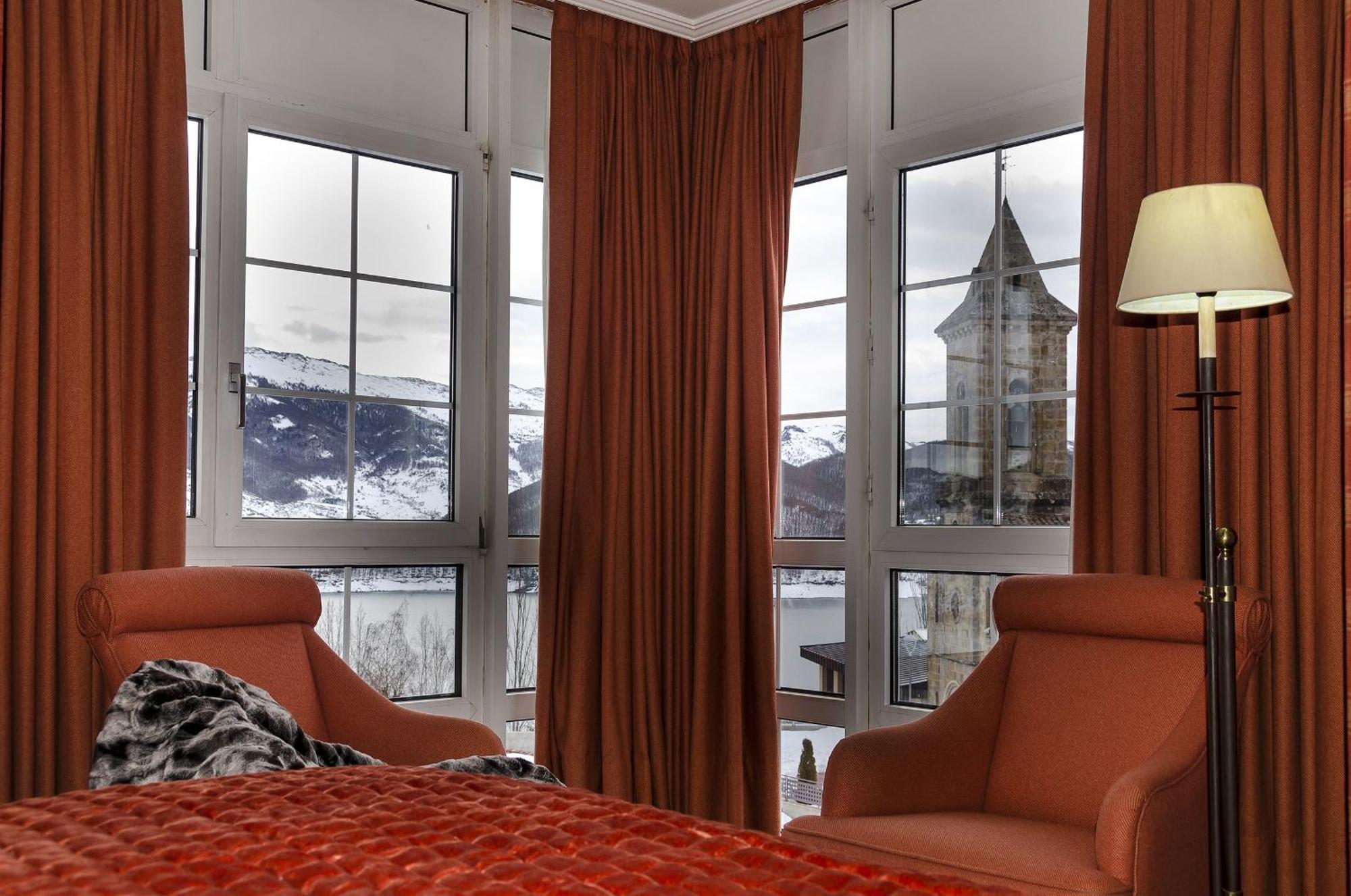 Hotel Presa Riano  Room photo